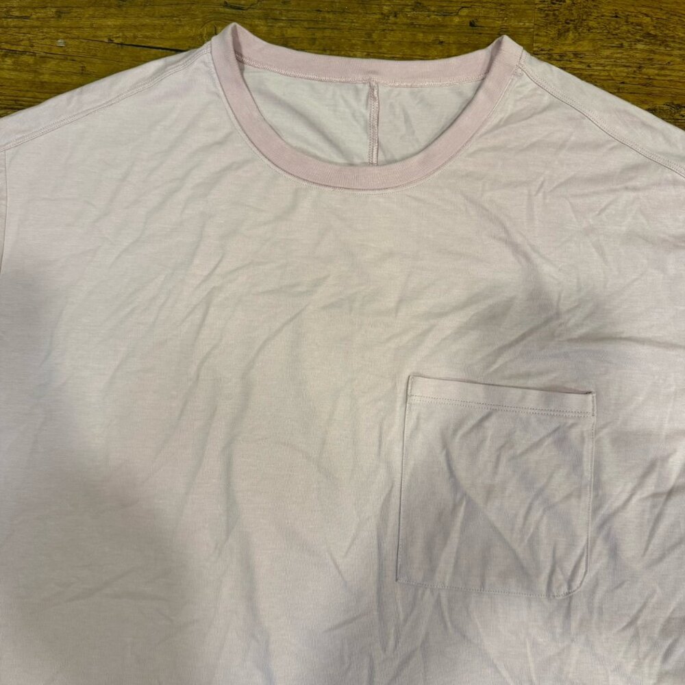 Lululemon Light Pink Casual Gym‎ Performance Short Sleeve Pocket T Shirt Men 2XL